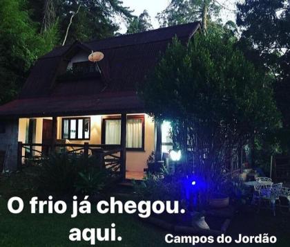 Casa na Floresta em Campos do Jordao - image 1